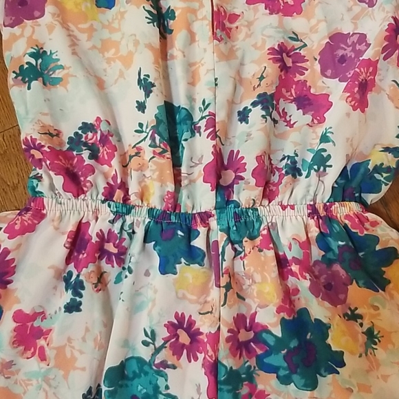 Romper - Picture 10 of 11